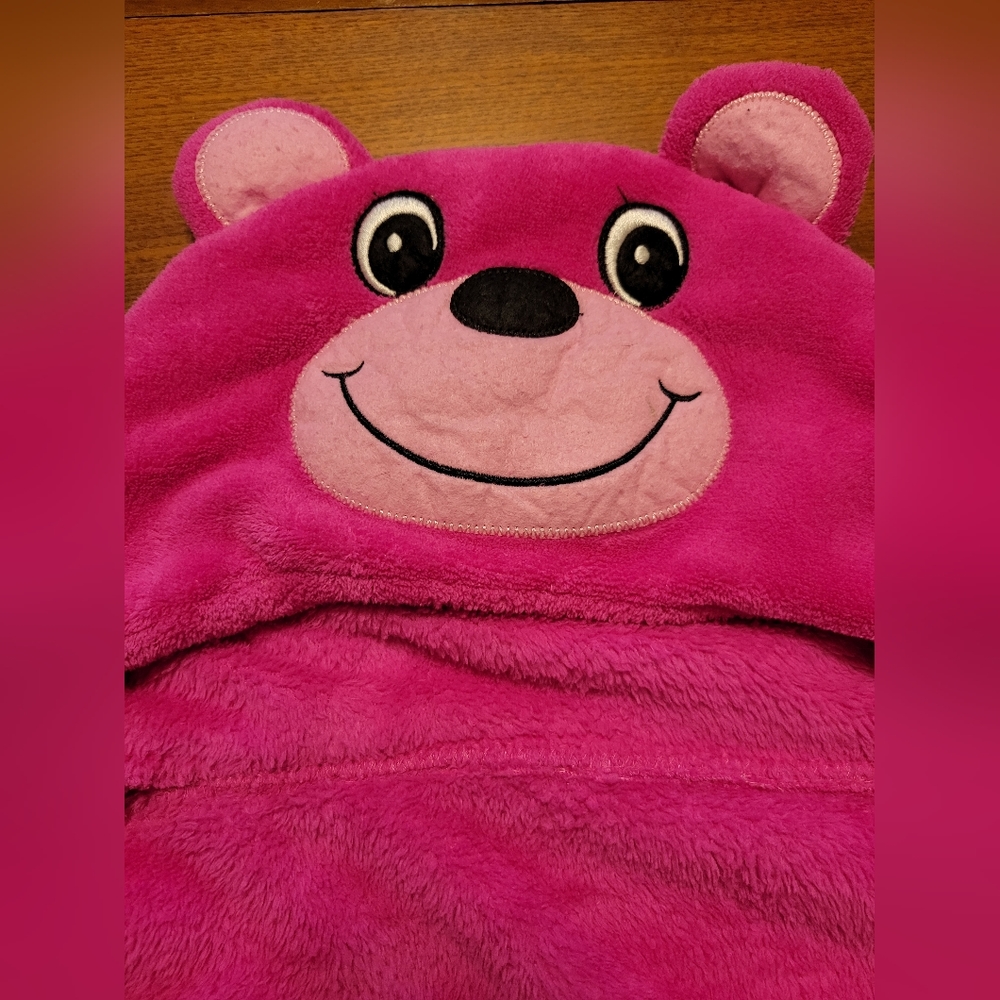 Hooded bath towel